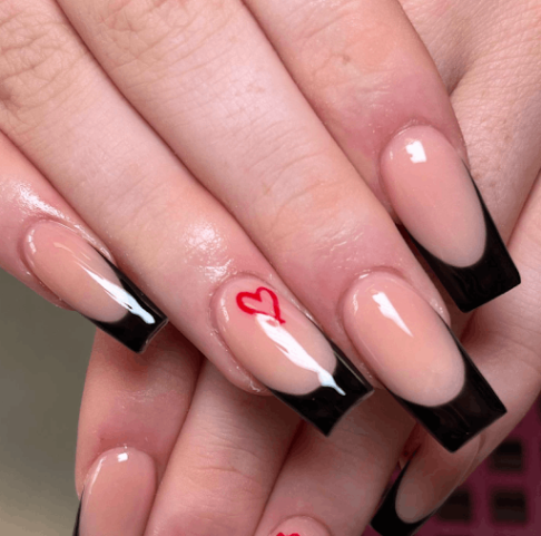 Backdate 1 Black French Manicure Nails Design Ideas  - MyGlamm