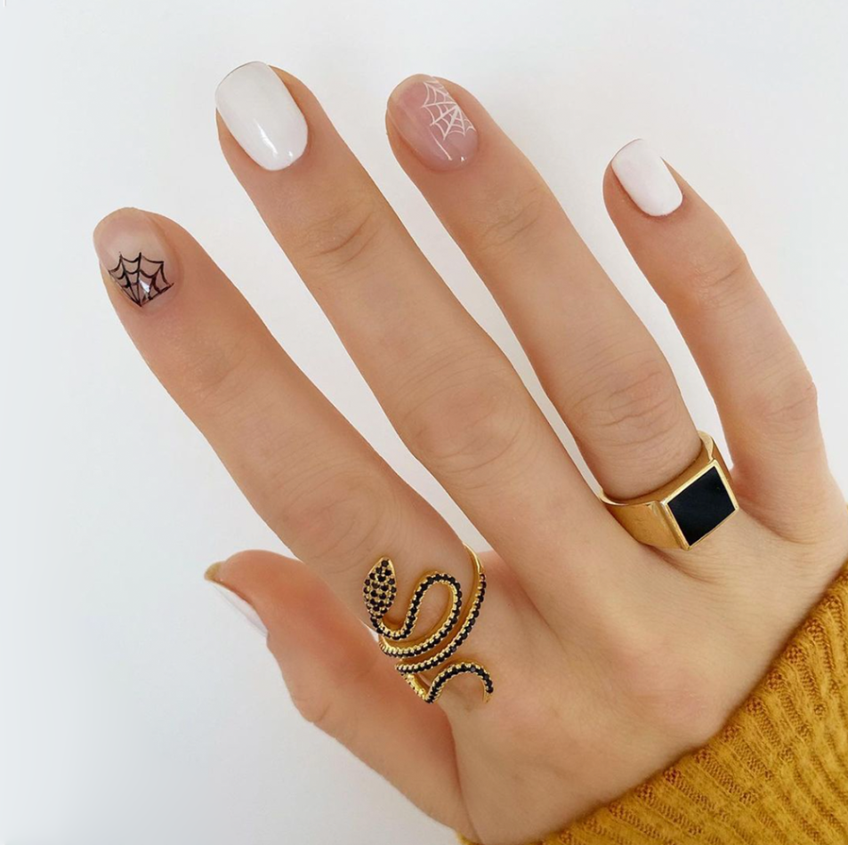 Easy Halloween Nail Designs