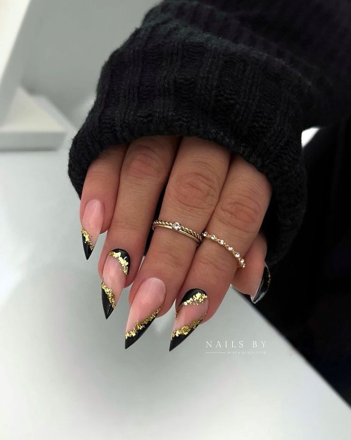 Design Stiletto Nails