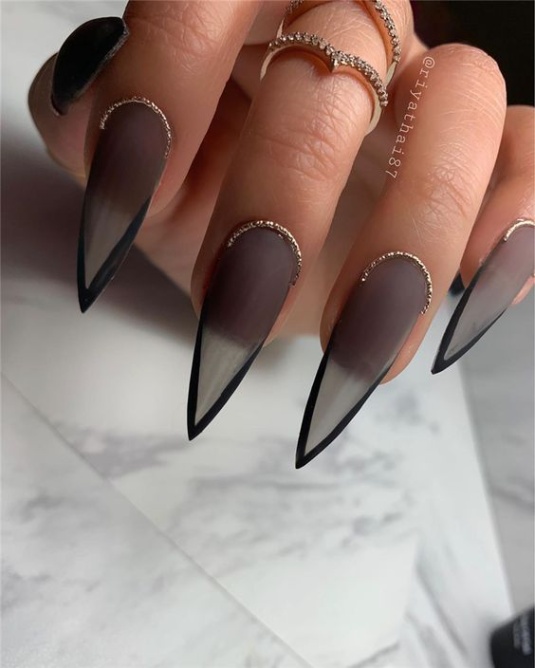 Backdate 3  Stunning Acrylic Stiletto Nails You Need To Copy ASAP - Women