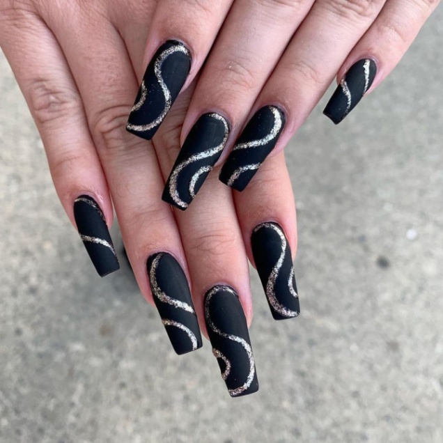 Backdate 4  Best Black Nail Designs For  : Gold Swirl Acrylic Nail Design