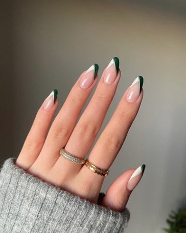 Backdate 4 Dark Green Nail Inspo To Show Your Nail Tech – Callycosmetics