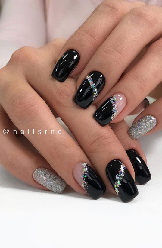 nail art designs dark Backdate 4 Elegant dark nail designs to wear this season  Dark Nail Polish