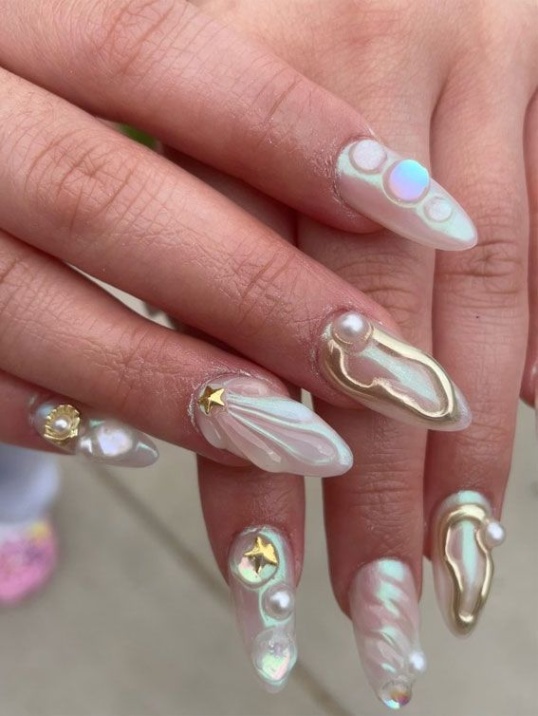 mermaid nail designs Backdate 4 Under the Sea + Seashell Nail Art Ideas : Pearly Mermaid Nails