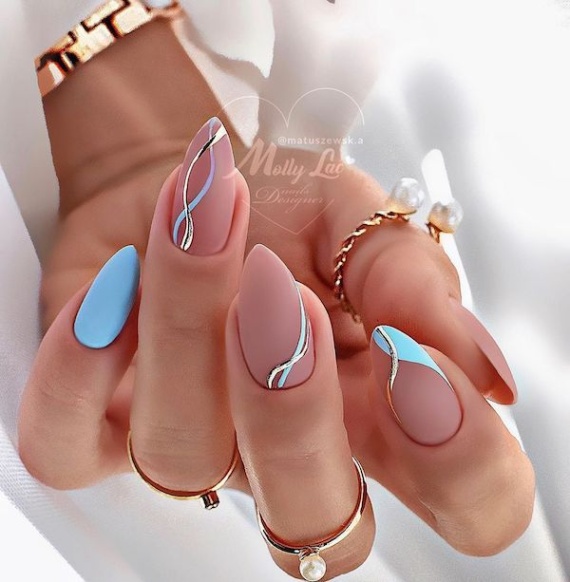 Niche Utama 1 + Almond Nail Designs  Art And Design