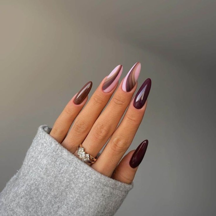 Niche Utama 1  Best Winter Nail Design Ideas To Try