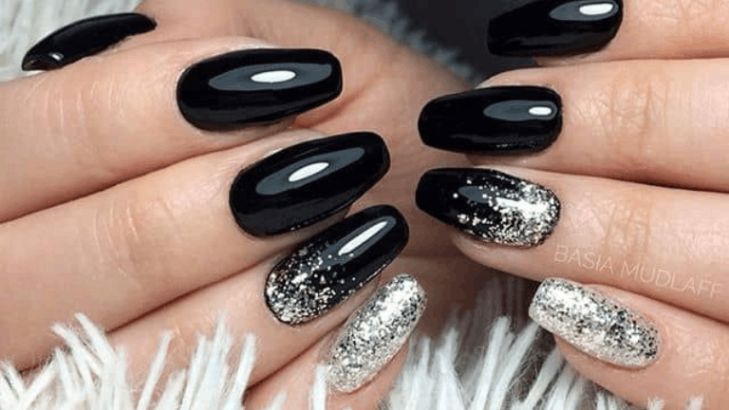 Niche Utama 1 Black And Silver Nail Art Designs In  - MyGlamm