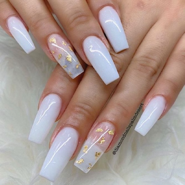 Niche Utama 1  Fancy White Coffin Nails Designs