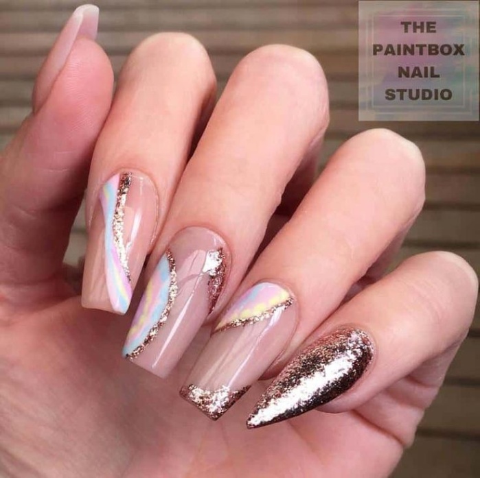 Niche Utama 1 + Gorgeous Rose Gold Nail Design Ideas ( Updated)