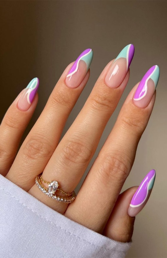 Summer Almond Nail Designs