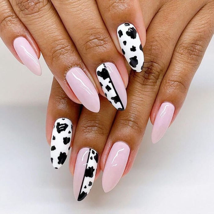 Niche Utama 2  Beautiful Cow Print Nail Designs - Pink Nails Designs