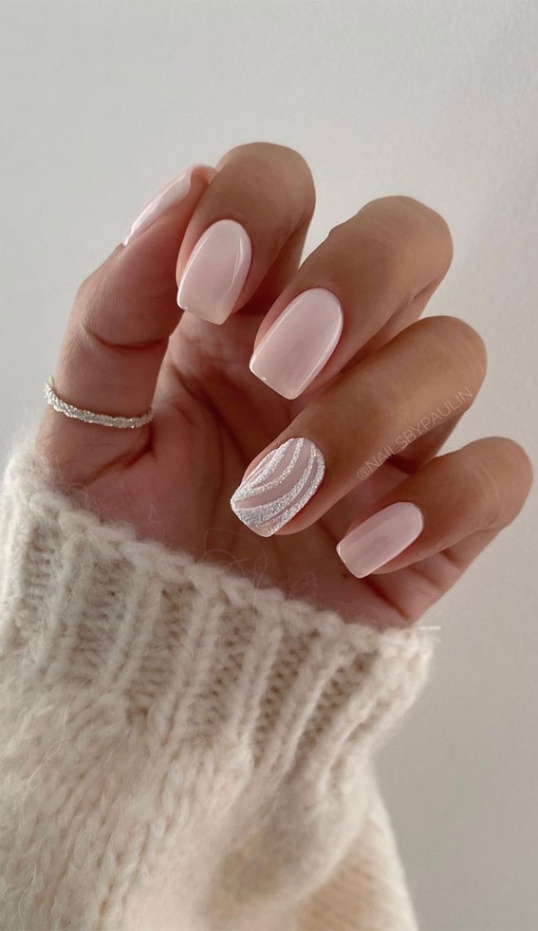 Niche Utama 2  Nail Trends  To Have On Your List : Nude Pink + White Swirl