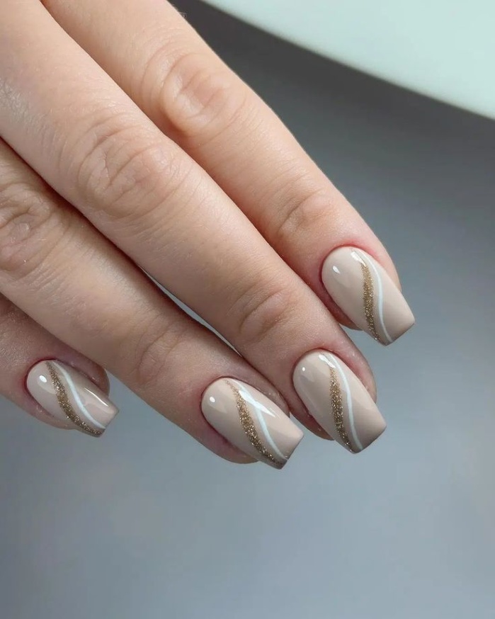 Niche Utama 2 The Best Beige Nails To Inspire You