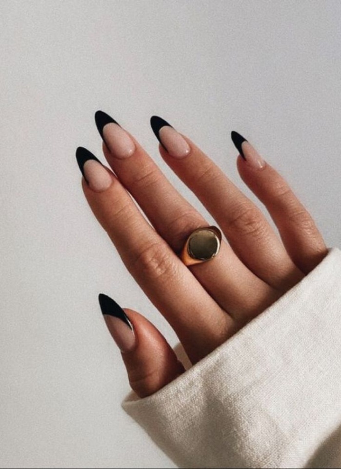 Aesthetic Edgy Almond Nail Designs