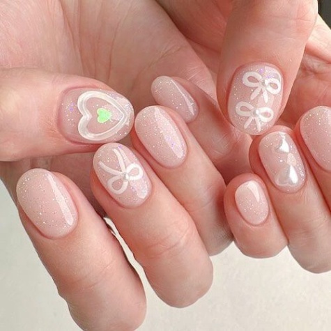 Niche Utama 2 + Trendy Cute Short Korean Nails: Sweet, Simple, Elegant