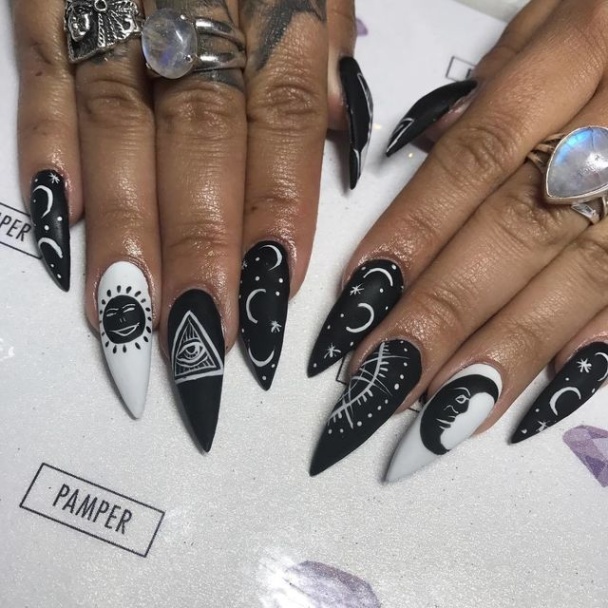 Niche Utama 2  Witch Nail Art Ideas To Enchant And Delight You